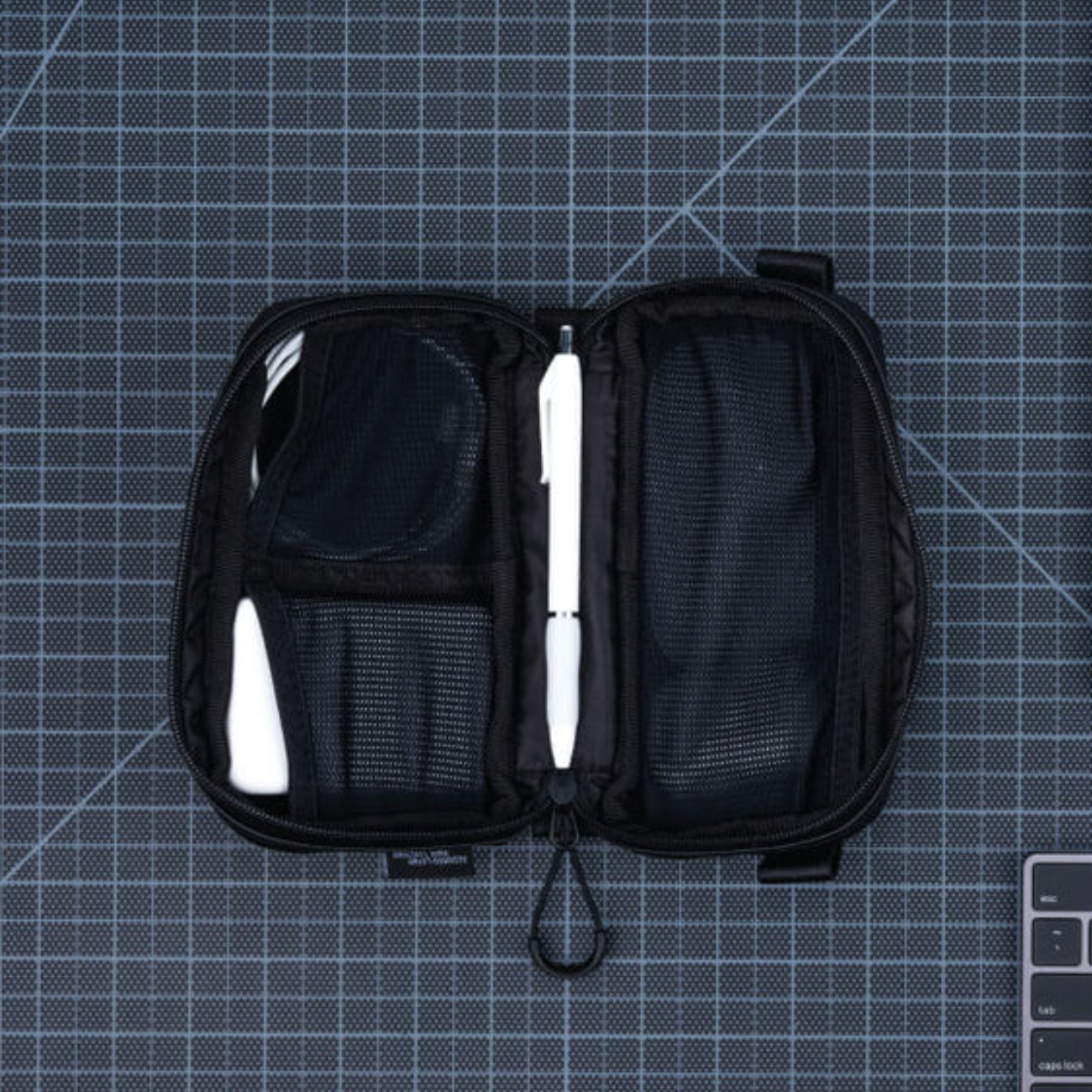 WANDRD Tech Bag Small