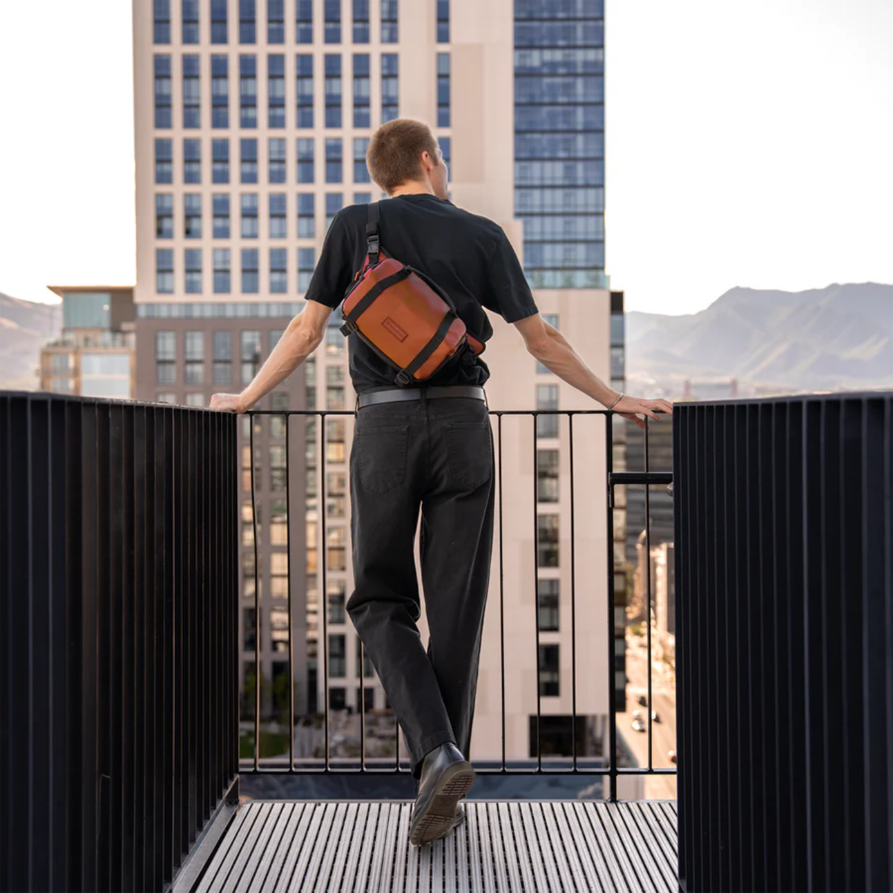 WANDRD ROGUE 6L Sling V2