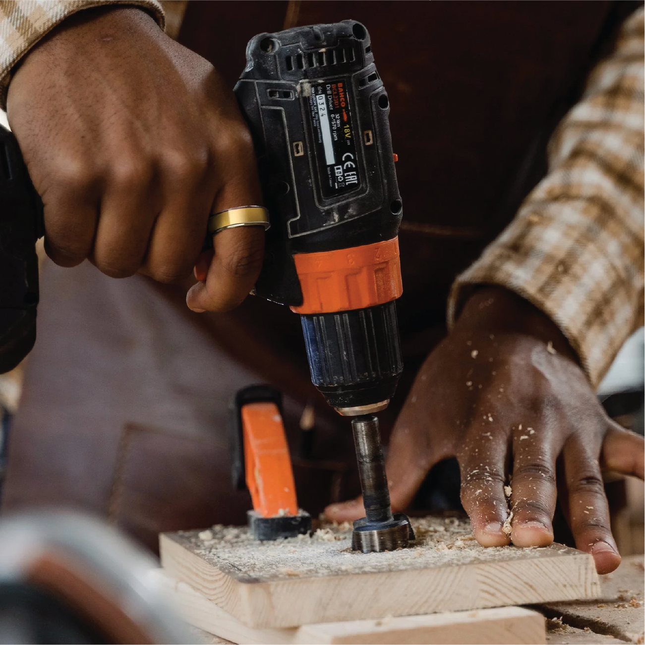 Person wearing RingConn Smart Ring with Transparent Ring Protector.