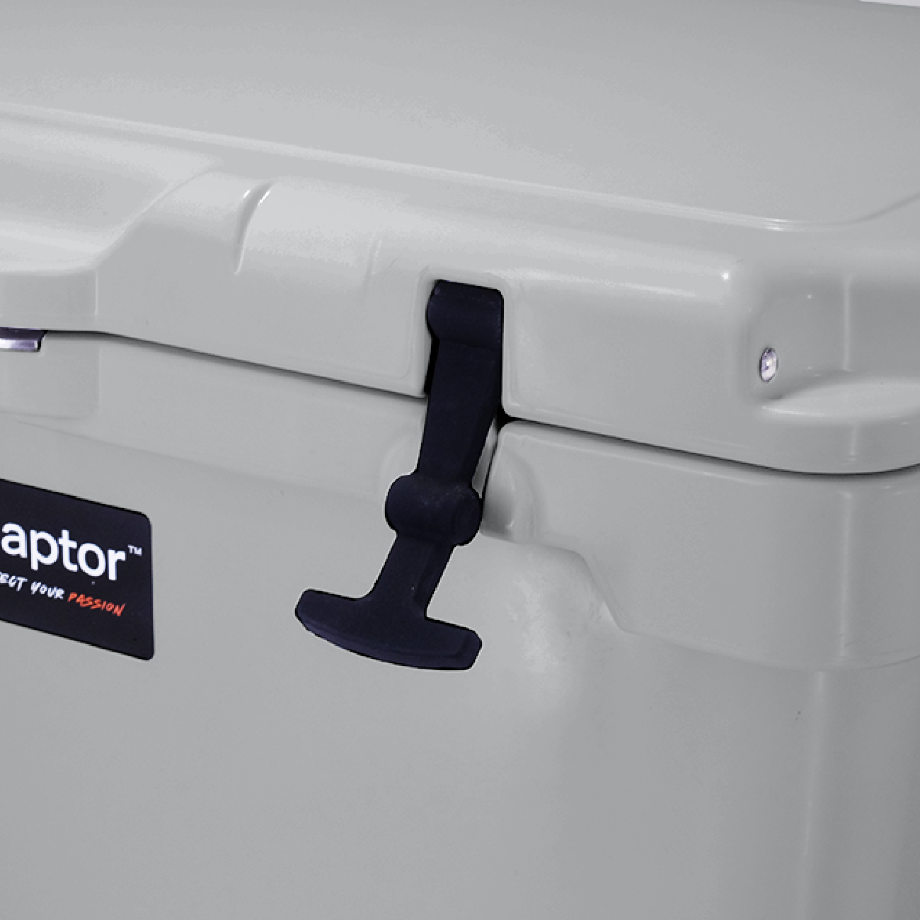 Raptor Cooler Polar Hand Carry 55