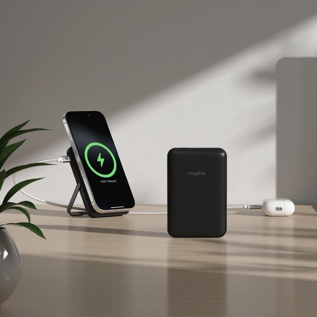 Mophie Essential Snap+ Powerstation 10000mah Black
