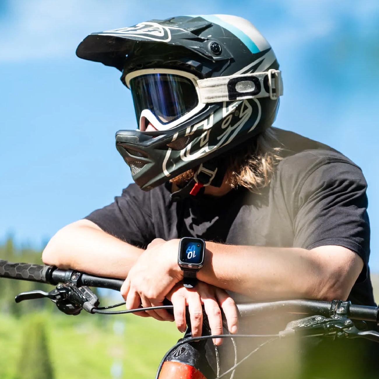 Insta360 GPS Preview Remote with Built-In Mic