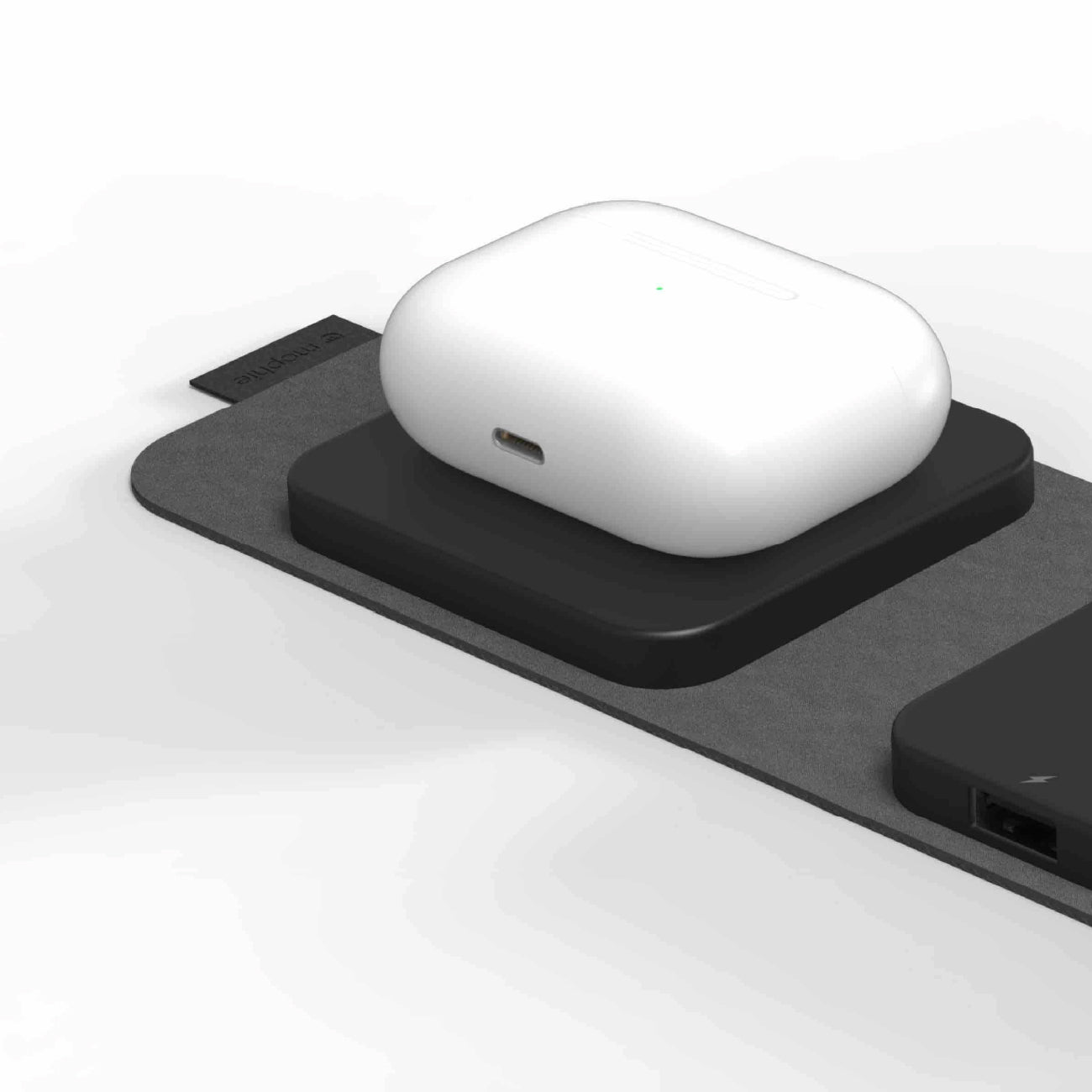 MOPHIE UNV WRLS-snap+ multi-device travel charger