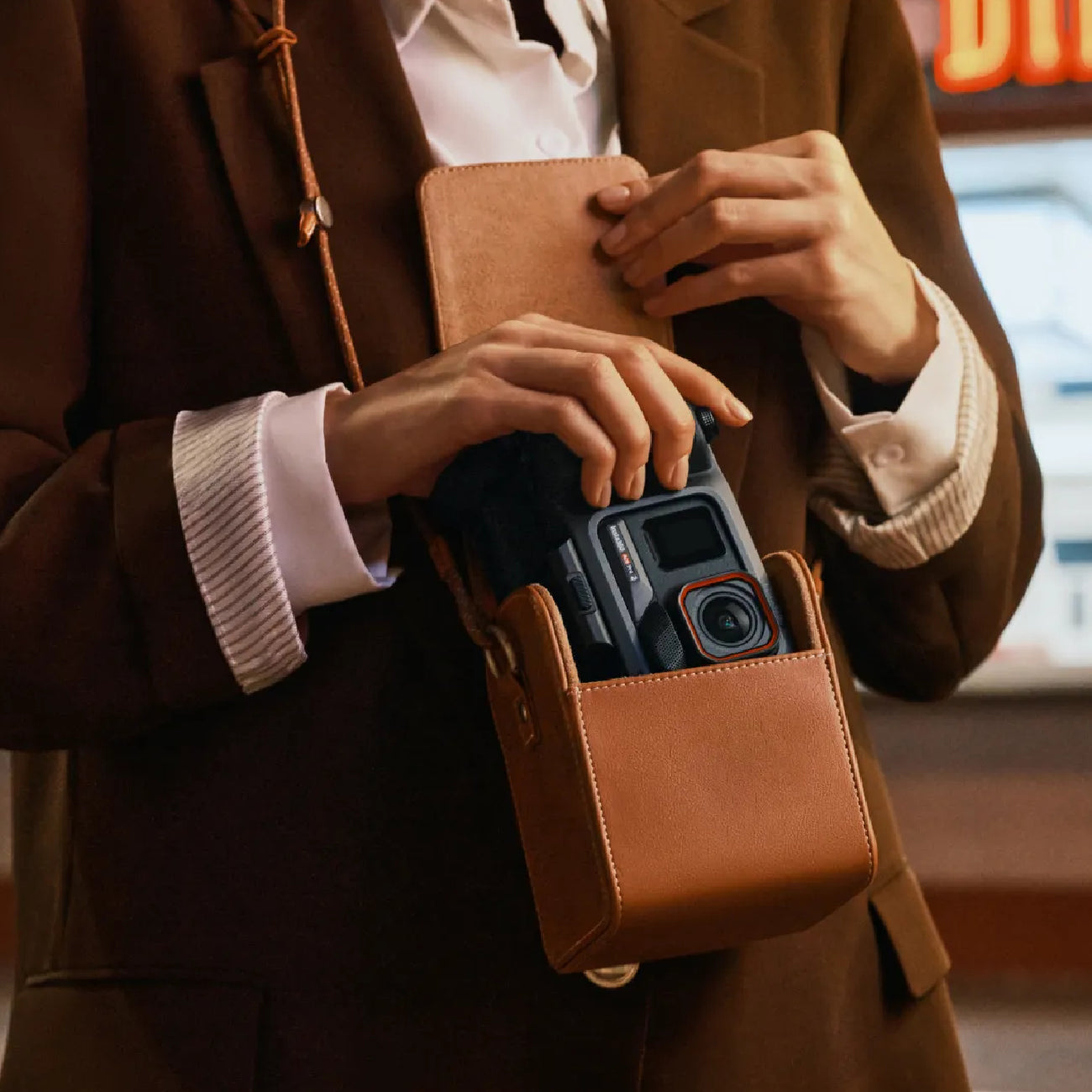 Insta360 Ace Pro 2 Classic Leather Case