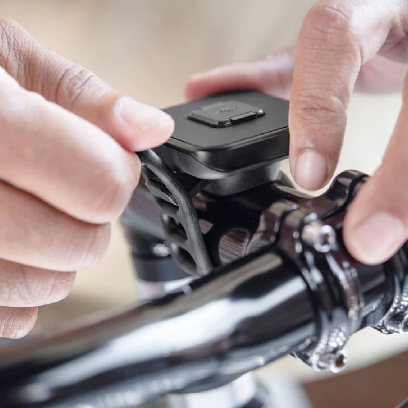 Peak Design Universal Bar Mount