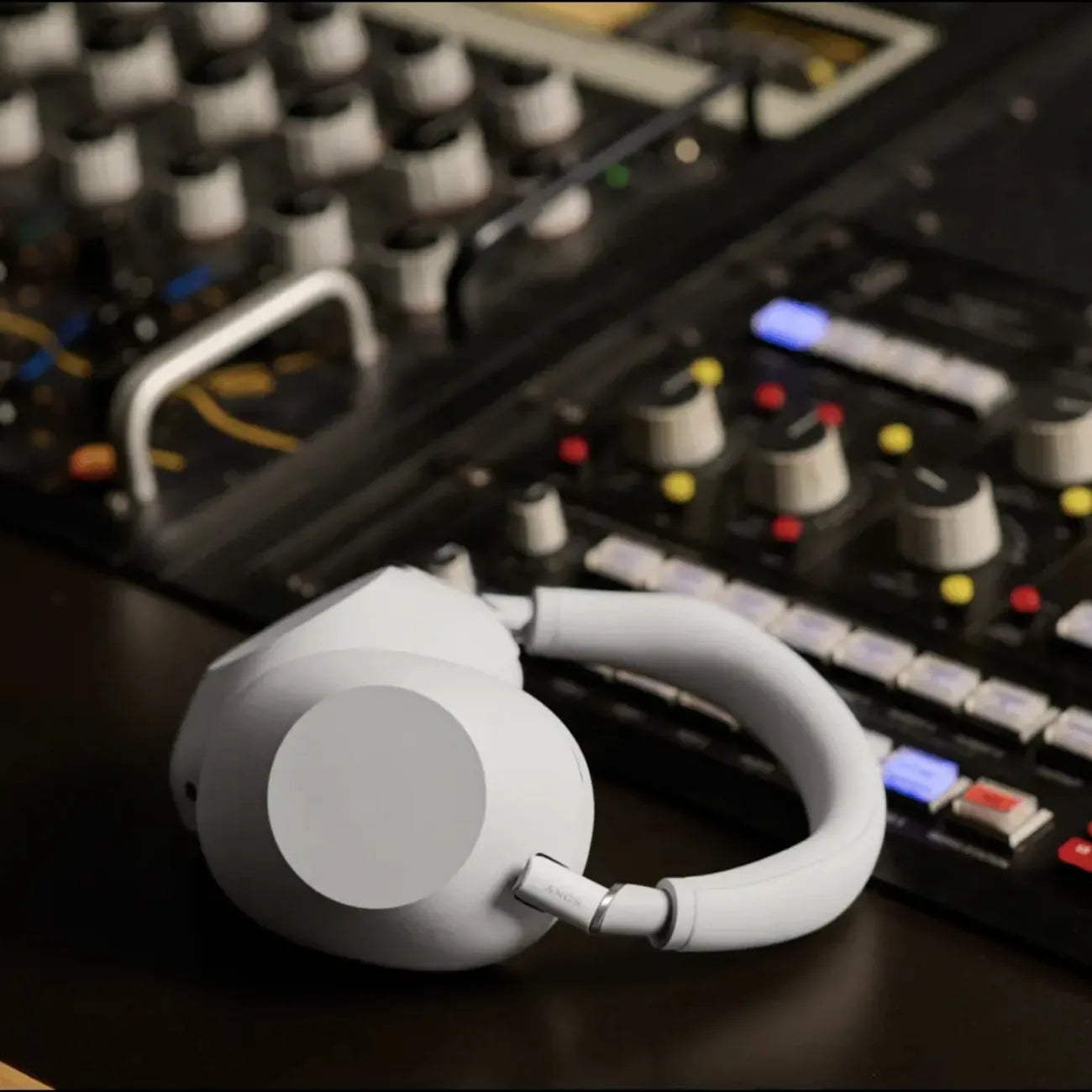 Sony WH1000XM6SME Wireless Noise Cancelling Headphones Silver